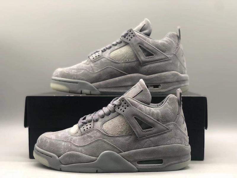 KAWS x Air Jordan 4 Cool Grey 930155-003